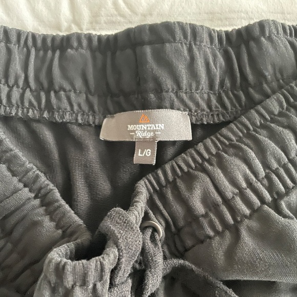 MEN'S SWEAT SHORTS BLACK SIZE L - Picture 4 of 8